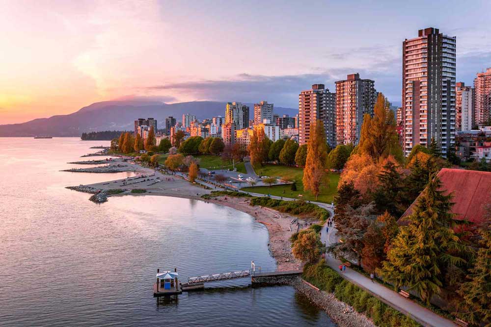 دلایل برای علاقه مردم به زندگی در ونکوور