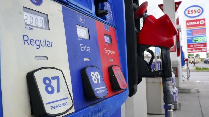 قیمت بنزین در سال 2024 به طور موقت افزایش می یابد